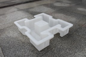 連鎖水泥護(hù)坡磚模具哪里的廠家更專業(yè)？